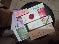 1785002078_1.jpg?f=webp&w=200