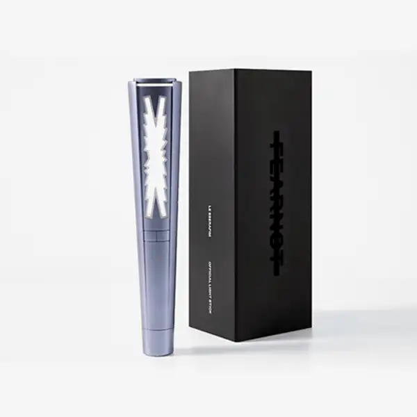 LE SSERAFIM OFFICIAL LIGHT STICK