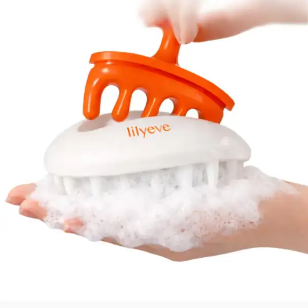 SCALP:TURN Dual Gua Sha & Shampoo Brush