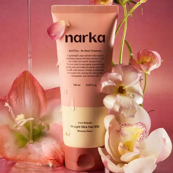Core Rebuild Straight Slick Hair Milk 150ml #Blossom Dawn