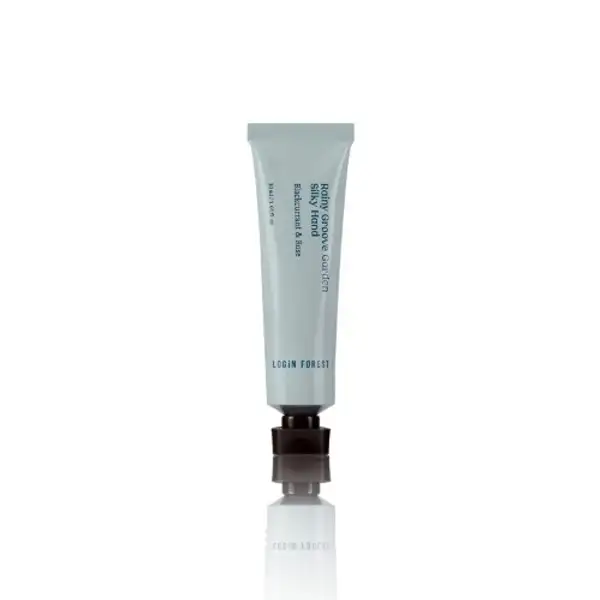 Rainy Groove Garden Silky Hand 30ml