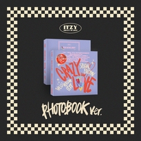 [K-POP] ITZY The 1st Album - CRAZY IN LOVE (Special Edition(PHOTOBOOK ver.))