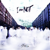 [K-POP] STRAY KIDS 1st Mini Album - I AM NOT (I AM/NOT ver.) (Random ver.)