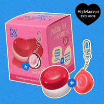 [fwee] Набор (румяна и брелок) *new Keyring Set* Lip&Cheek Blurry Pudding Pot (30 оттенков на выбор)