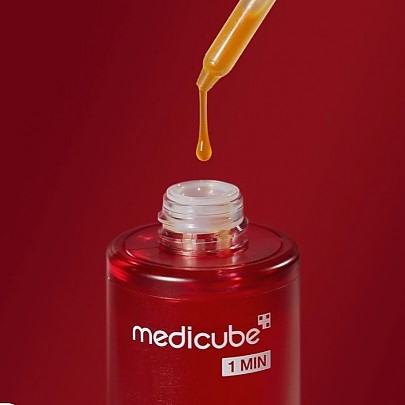 [MEDICUBE] Сыворотка-пилинг с янтарной кислотой (нужно смывать) Red Acne Succinic Acid Peel 40гр