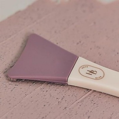 [HEVEBLUE] Силиконовая кисть Soft Curve Spread Brush 1шт.