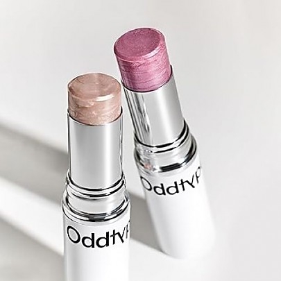 [ODDTYPE] Хайлайтер Unveiled Skin Highlighter (2 оттенка на выбор)