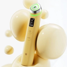 [MEDICUBE] Гаджет для домашнего ухода за кожей 6-в-1 в жёлтом цвете AGE-R Booster Pro Yellow 1шт.