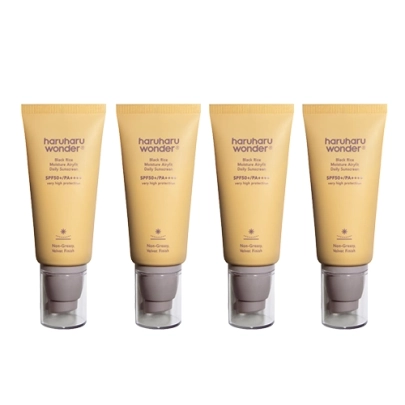 [haruharu wonder] Увлажняющий солнцезащитный крем с чёрным рисом Black Rice Moisture Airyfit Daily Sunscreen, 50 мл (4 шт.)