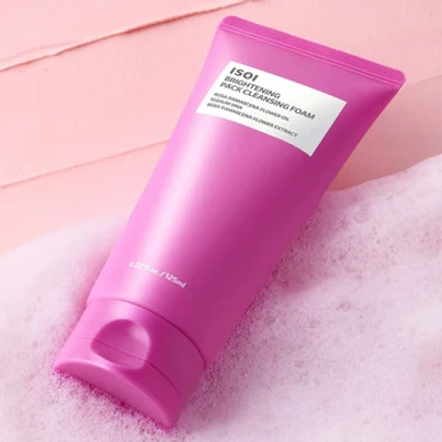 [ISOI] Осветляющая очищающая пенка Brightening Pack Cleansing Foam (125 мл)