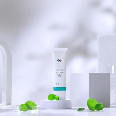 [Dr.Ceuracle] Веганский солнцезащитный крем с центеллой Cica Regen Vegan Sun 50мл